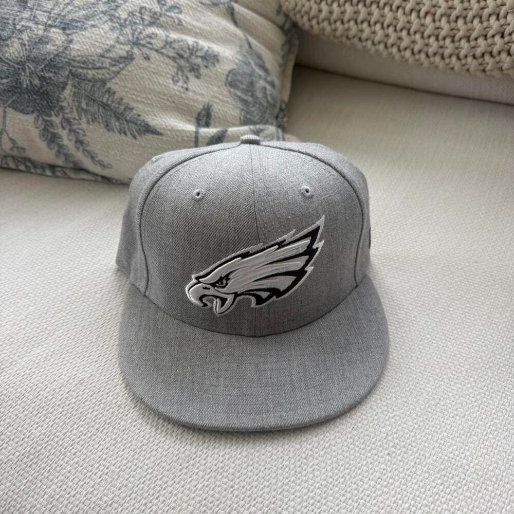 Gray new era philadelphia eagles hat